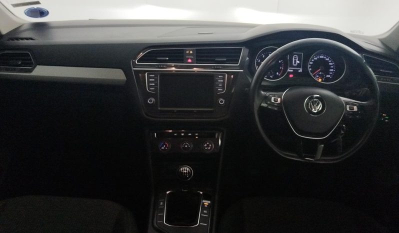 
								Volkswagen Tiguan 1.4 Tsi Trendline full									