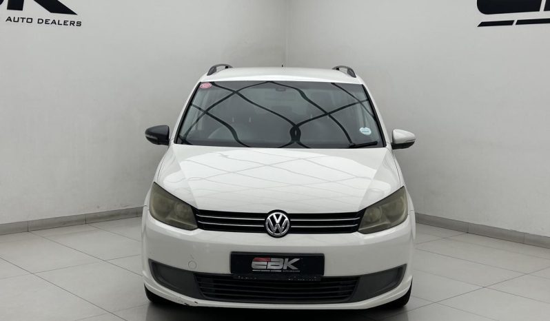 
								Volkswagen Touran 1.2 Tsi Trendline full									