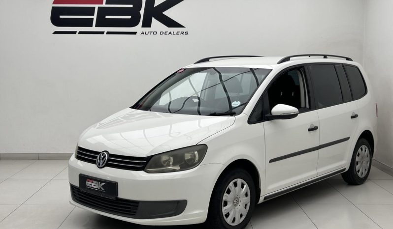 
								Volkswagen Touran 1.2 Tsi Trendline full									