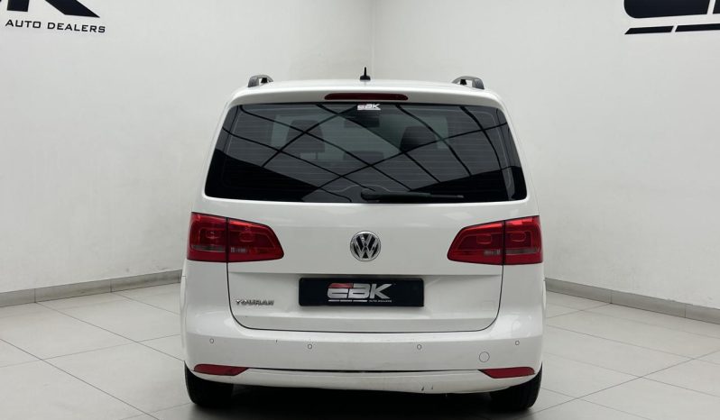 
								Volkswagen Touran 1.2 Tsi Trendline full									