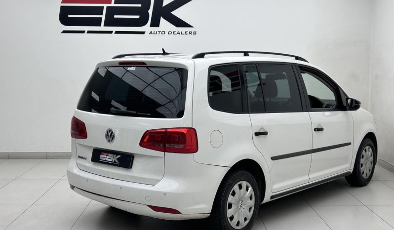 
								Volkswagen Touran 1.2 Tsi Trendline full									