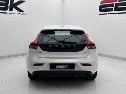 Volvo V40 T3 R-Design